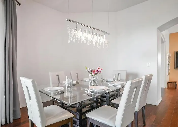 Apartment Spacious 3br W Mountain Views, Pool & Private Garage Near Scottsdale