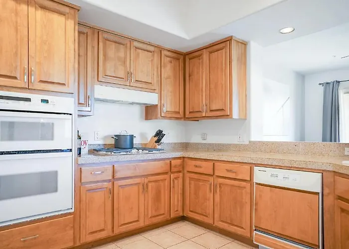 Spacious 3br W Mountain Views, Pool & Private Garage Near Scottsdale Apartment Fountain Hills